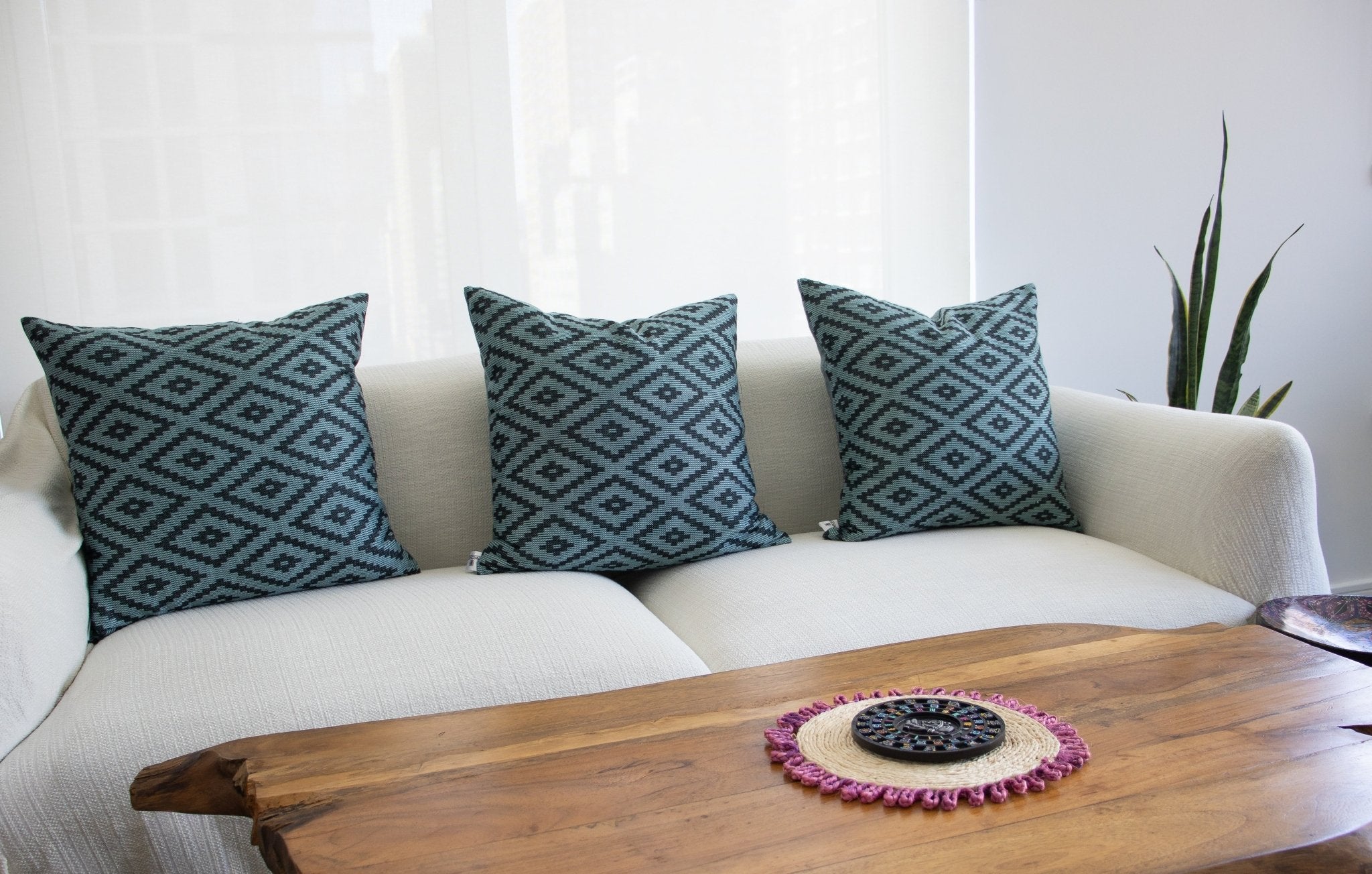Ethiopian Handwoven Cushion Cover - Fade-Resistant & Durable Poly Cover - Niche Handmade Furniture LLCethiopian handwoven cushion cover Cushion cover