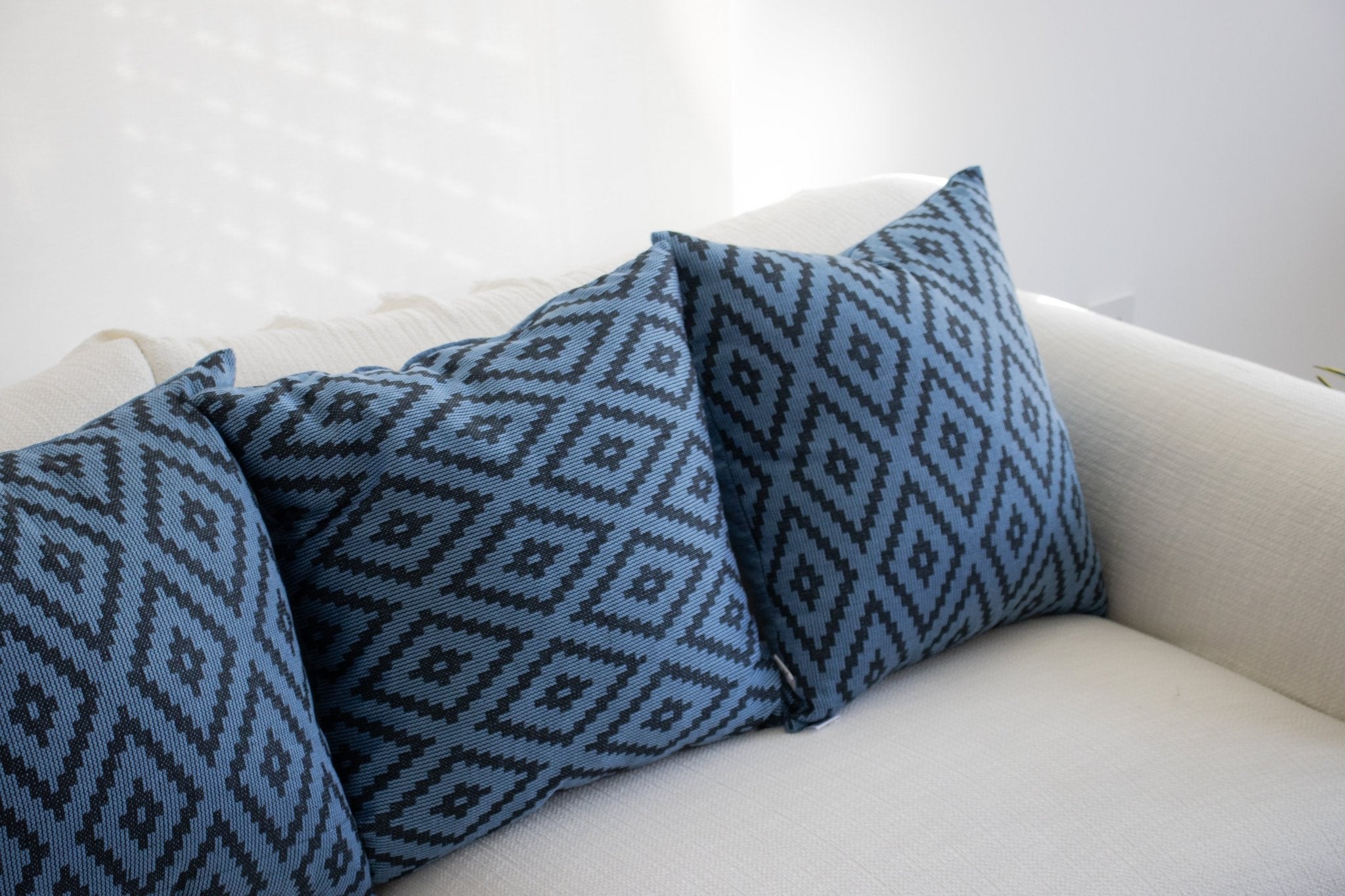 Ethiopian Handwoven Cushion Cover - Authentic Afro-Style - Niche Handmade Furniture LLCEthiopian Handwoven Cushion Cover